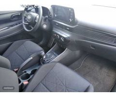 Hyundai Bayon 1.0 TGDI 48V Maxx de 2023 con 10 Km por 20.250 EUR. en Segovia