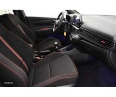 Hyundai i20 1.2 MPI N Line de 2024 con 6.225 Km por 20.990 EUR. en Pontevedra