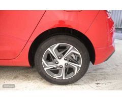 Hyundai i30 1.0 TGDI Klass LR 48V 120 de 2024 con 13.538 Km por 21.990 EUR. en Pontevedra