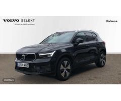 Volvo XC40 XC40 Core, B3, Gasolina de 2023 con 54.092 Km por 30.995 EUR. en Valladolid