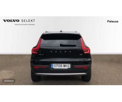 Volvo XC40 XC40 Core, B3, Gasolina de 2023 con 54.092 Km por 30.995 EUR. en Valladolid