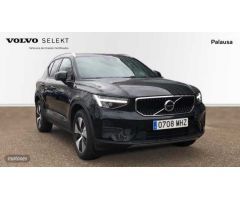 Volvo XC40 XC40 Core, B3, Gasolina de 2023 con 54.092 Km por 30.995 EUR. en Valladolid