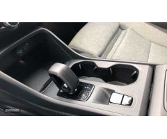 Volvo XC40 XC40 Core, B3, Gasolina de 2023 con 54.092 Km por 30.995 EUR. en Valladolid