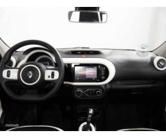 Renault Twingo TCe Zen EDC 68kW de 2020 con 26.000 Km por 12.990 EUR. en Cadiz