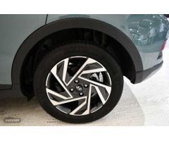 Hyundai Bayon 1.0 TGDI 48V Maxx de 2024 con 1.834 Km por 23.250 EUR. en Alava