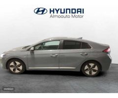 Hyundai Ioniq 1.6 GDI Tecno de 2021 con 85.700 Km por 18.900 EUR. en Madrid