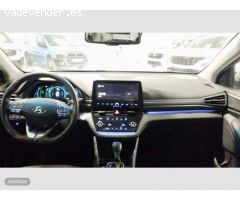 Hyundai Ioniq 1.6 GDI Tecno de 2021 con 85.700 Km por 18.900 EUR. en Madrid