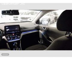 Hyundai Ioniq 1.6 GDI Tecno de 2021 con 85.700 Km por 18.900 EUR. en Madrid
