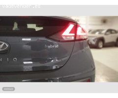 Hyundai Ioniq 1.6 GDI Tecno de 2021 con 85.700 Km por 18.900 EUR. en Madrid