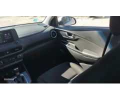 Hyundai Kona 1.6 GDI DT Maxx de 2021 con 44.300 Km por 20.500 EUR. en Madrid