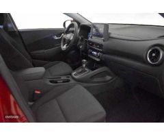 Hyundai Kona 1.6 GDI DT Maxx de 2023 con 5.538 Km por 24.500 EUR. en Madrid