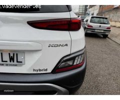 Hyundai Kona 1.6 GDI DT Style Sky de 2022 con 39.000 Km por 23.990 EUR. en Madrid