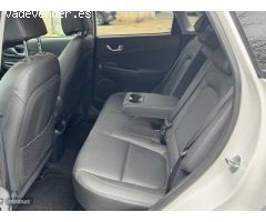Hyundai Kona 1.6 GDI DT Style Sky de 2022 con 39.000 Km por 23.990 EUR. en Madrid