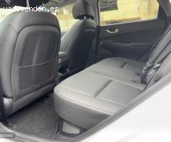 Hyundai Kona 1.6 GDI DT Style Sky de 2022 con 39.000 Km por 23.990 EUR. en Madrid