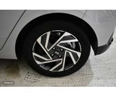 Hyundai i20 1.0 TGDI Klass 100 de 2024 con 20.719 Km por 16.990 EUR. en Madrid