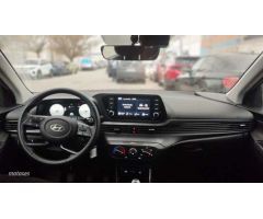 Hyundai i20 1.0 TGDI Klass 100 de 2024 con 22.739 Km por 17.900 EUR. en Madrid