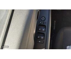 Hyundai Bayon 1.2 MPI Maxx de 2023 con 26.500 Km por 15.800 EUR. en Madrid