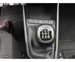 Hyundai Bayon 1.2 MPI Maxx de 2023 con 16.339 Km por 15.900 EUR. en Madrid