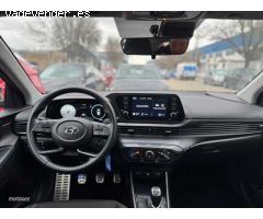Hyundai Bayon 1.2 MPI Maxx de 2023 con 16.339 Km por 15.900 EUR. en Madrid