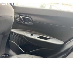Hyundai Bayon 1.2 MPI Maxx de 2023 con 16.339 Km por 15.900 EUR. en Madrid