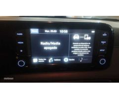 Hyundai i10 1.0 MPI Klass de 2021 con 28.000 Km por 12.500 EUR. en Madrid