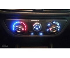 Hyundai i10 1.0 MPI Klass de 2021 con 28.000 Km por 12.500 EUR. en Madrid