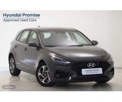 Hyundai i30 1.0 TGDI Klass 48V 100 de 2024 con 8.816 Km por 21.990 EUR. en Madrid