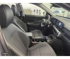 Hyundai Kona Electric Tecno 2C 204 de 2024 con 2.900 Km por 38.000 EUR. en Madrid