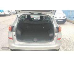 Hyundai Tucson 1.6 TGDI Tecno 4x2 DT de 2018 con 95.000 Km por 19.900 EUR. en Madrid