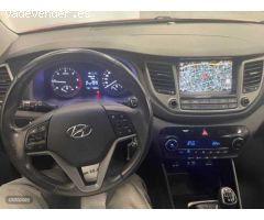 Hyundai Tucson Tucson 1.7CRDI BD Klass Nav 4x2 de 2017 con 80.000 Km por 17.900 EUR. en Madrid