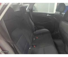 Hyundai Tucson Tucson 1.7CRDI BD Klass Nav 4x2 de 2017 con 80.000 Km por 17.900 EUR. en Madrid