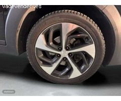 Hyundai Tucson Tucson 1.7CRDI BD Kosmo 4x2 de 2017 con 126.200 Km por 16.990 EUR. en Madrid