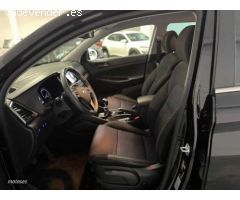Hyundai Tucson Tucson 1.7CRDI BD Kosmo 4x2 de 2017 con 126.200 Km por 16.990 EUR. en Madrid