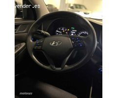 Hyundai Tucson Tucson 1.7CRDI BD Kosmo 4x2 de 2017 con 126.200 Km por 16.990 EUR. en Madrid