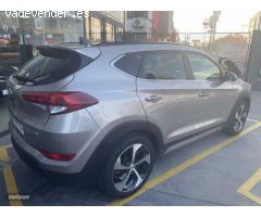 Hyundai Tucson Tucson 1.7CRDI Style DT 4x2 141 de 2017 con 77.800 Km por 19.990 EUR. en Madrid