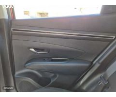 Hyundai Tucson 1.6 TGDI Maxx 4x2 de 2021 con 48.000 Km por 21.900 EUR. en Madrid