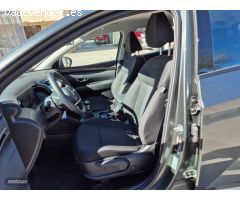 Hyundai Tucson 1.6 TGDI Maxx 4x2 de 2022 con 20.000 Km por 23.000 EUR. en Madrid