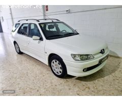 Peugeot 306 Break familiar ranchera 1.9d de 2002 con 200.000 Km por 1.700 EUR. en Sevilla