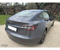 Tesla Model 3 RWD de 2021 con 35.900 Km por 27.400 EUR. en Madrid