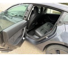 Tesla Model 3 RWD de 2021 con 35.900 Km por 27.400 EUR. en Madrid