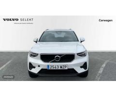 Volvo XC40 2.0 B4 CORE AUTO 5P de 2025 con 1 Km por 40.800 EUR. en Vizcaya