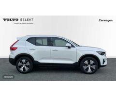 Volvo XC40 2.0 B4 CORE AUTO 5P de 2025 con 1 Km por 40.800 EUR. en Vizcaya