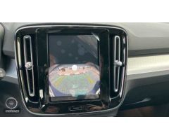 Volvo XC40 2.0 B4 CORE AUTO 5P de 2025 con 1 Km por 40.800 EUR. en Vizcaya