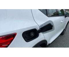 Volvo XC40 2.0 B4 CORE AUTO 5P de 2025 con 1 Km por 40.800 EUR. en Vizcaya