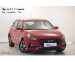Hyundai i30 1.0 TGDI Klass LR 48V 120 de 2024 con 17.067 Km por 21.900 EUR. en Madrid