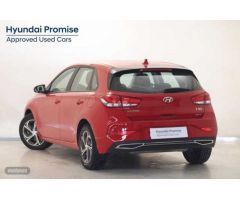 Hyundai i30 1.0 TGDI Klass LR 48V 120 de 2024 con 17.067 Km por 21.900 EUR. en Madrid