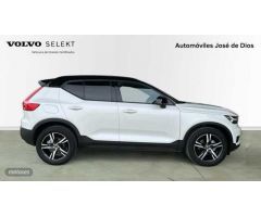 Volvo XC40 2.0 D3 R-DESIGN AUTO 150 5P de 2020 con 75.089 Km por 31.900 EUR. en Zamora