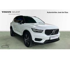 Volvo XC40 2.0 D3 R-DESIGN AUTO 150 5P de 2020 con 75.089 Km por 31.900 EUR. en Zamora