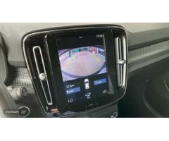 Volvo XC40 2.0 D3 R-DESIGN AUTO 150 5P de 2020 con 75.089 Km por 31.900 EUR. en Zamora