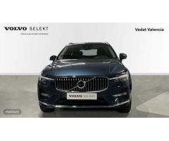 Volvo XC 60 2.0 T6 RECHARGE CORE AUTO 4WD 350 5P de 2024 con 13.300 Km por 45.900 EUR. en Valencia